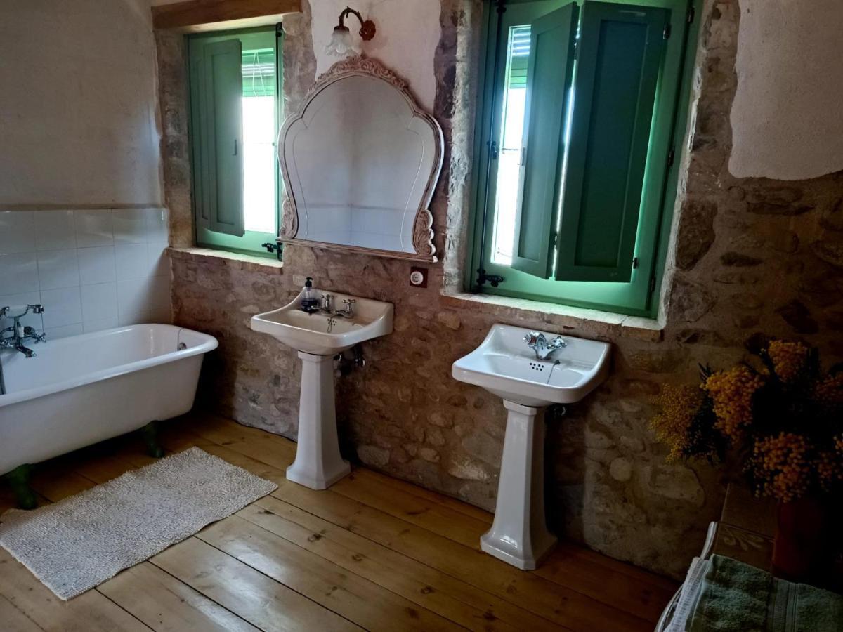 Vivalidays Casa Rural Anna Mieres Gerona מראה חיצוני תמונה